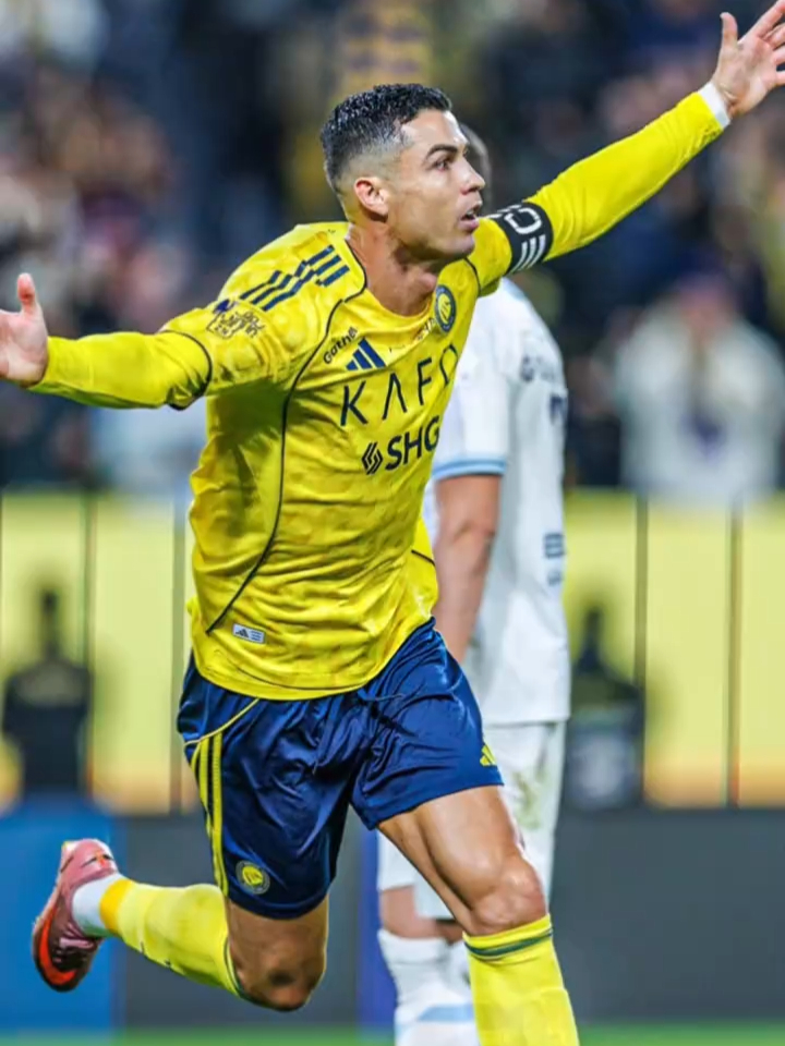 开云电竞-C罗新星势不可挡表现惊艳，公牛未来可期！的简单介绍