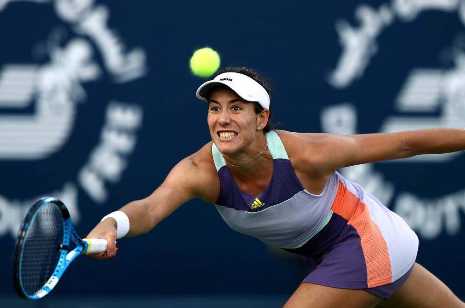 莎拉波娃巅峰对决，穆古鲁扎与40激战雄鹿分钟，挺进下一轮胜负难料！的简单介绍